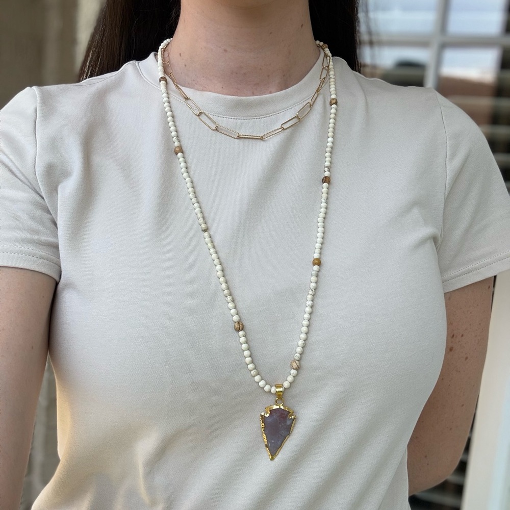 Gold and Cream Beaded Necklace with Arrowhead Pendant